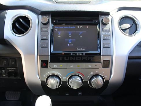 Used 2016 Toyota Tundra SR5 w/ SR5 Upgrade Package RWD image 21