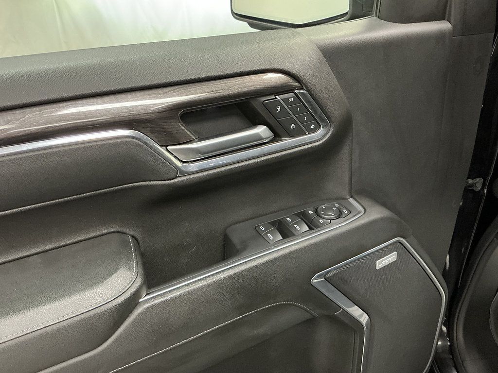 Used 2024 Chevrolet Silverado 1500 LTZ w/ Z71 Off-Road Package AWD/4WD image 21