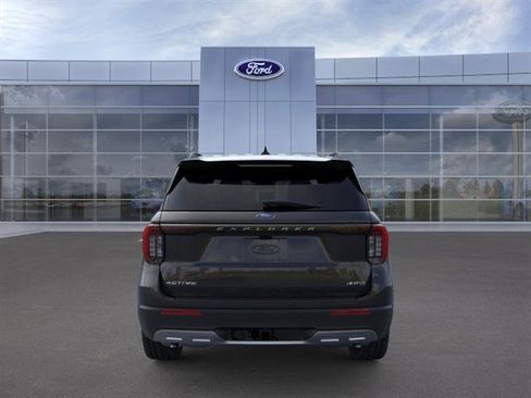 New 2026 Ford Explorer Active w/ Active Comfort Package AWD/4WD image 5