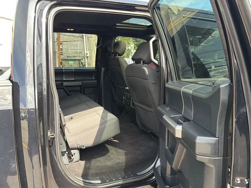 Used 2019 Ford F150 XLT w/ Equipment Group 302A Luxury AWD/4WD image 24