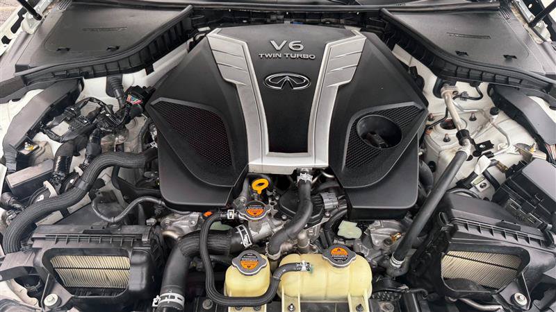 Used 2018 INFINITI Q50 Luxe w/ Essential Package (3.0T Luxe) RWD image 26