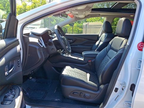 Certified 2024 Nissan Murano Platinum w/ Cargo Package image 15