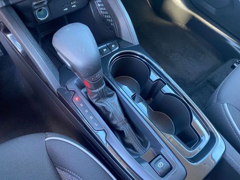 Used 2025 Chevrolet TrailBlazer LT image 41