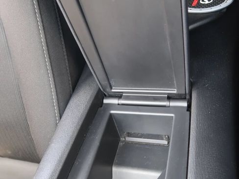 Used 2021 MAZDA MX-5 Miata Club RWD image 28
