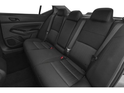 Used 2025 Nissan Altima 2.5 S FWD image 8