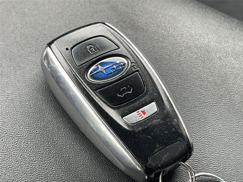 Used 2020 Subaru Outback Limited w/ Popular Package #2 AWD/4WD image 25