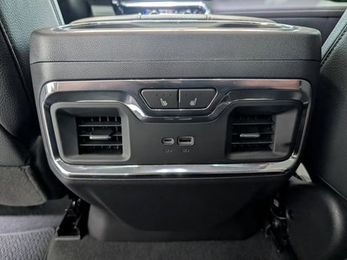 Used 2024 GMC Sierra 1500 Denali w/ Denali Reserve Package AWD/4WD image 12