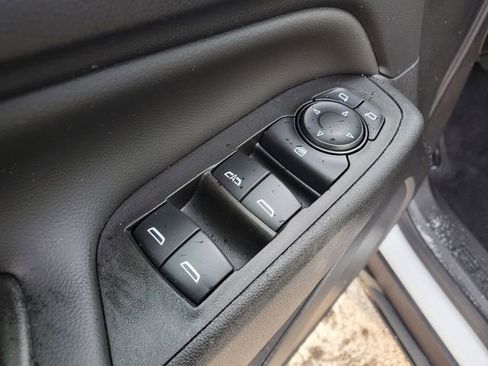 Certified 2024 Chevrolet Equinox LT w/ LPO, Floor Liner Package image 20