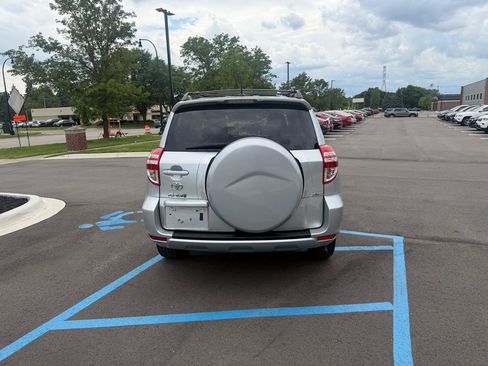 Used 2012 Toyota RAV4 4WD w/ Value Pkg image 5