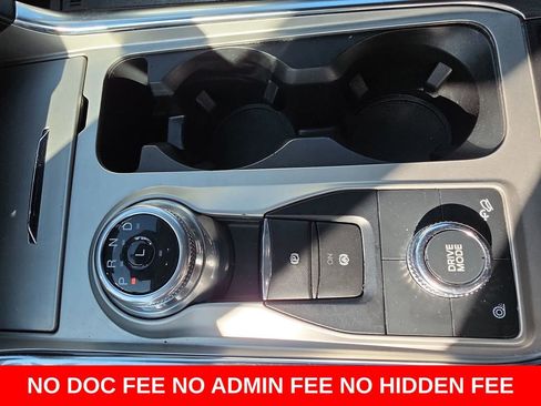 Used 2023 Ford Explorer Limited AWD/4WD image 26