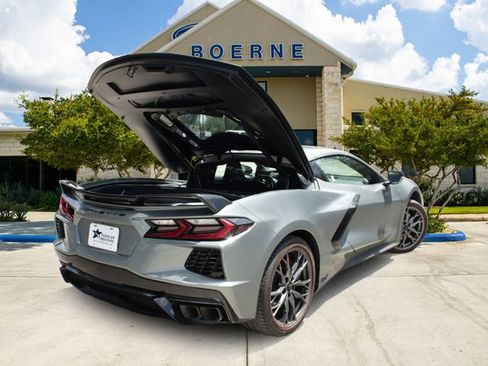 Used 2024 Chevrolet Corvette Stingray Preferred Cpe w/ Z51 Performance Package RWD image 9