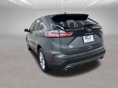 Used 2024 Ford Edge Titanium image 10