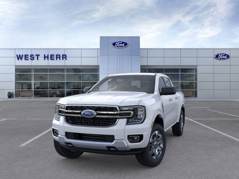 New 2025 Ford Ranger XLT w/ Advanced Towing Package AWD/4WD image 2