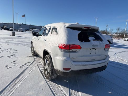 Used 2015 Jeep Grand Cherokee Limited w/ Luxury Group II image 4