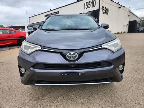 Used 2016 Toyota RAV4 Limited w/ Advanced Technology Package image 5