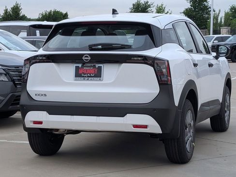New 2026 Nissan Kicks S FWD image 4