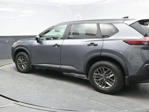 Used 2023 Nissan Rogue S AWD/4WD image 4