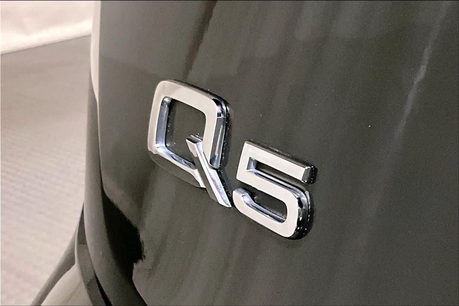 Used 2018 Audi Q5 2.0T Premium Plus w/ Premium Plus Package AWD/4WD image 9