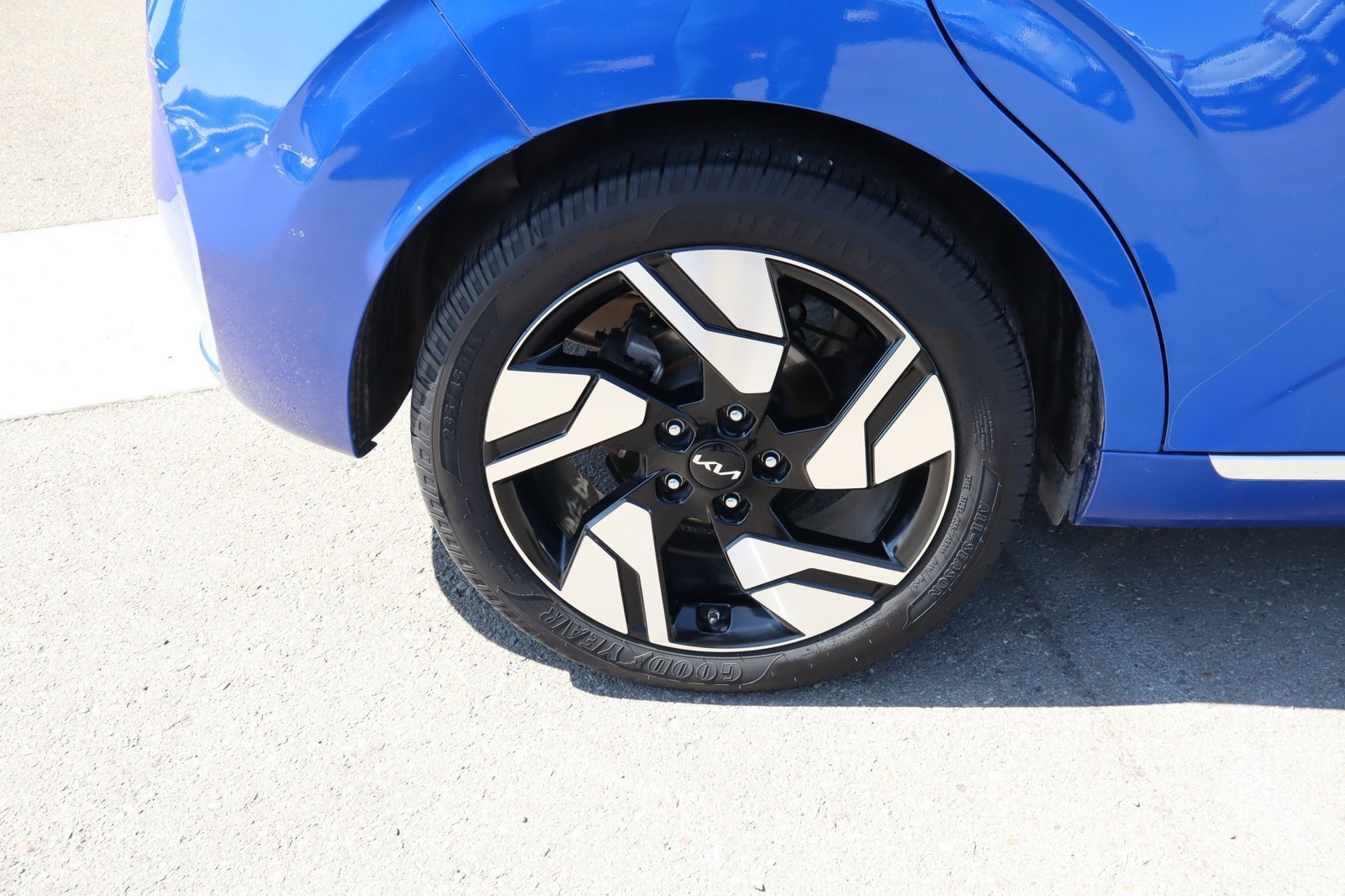 Used 2023 Kia Soul GT-Line FWD image 11
