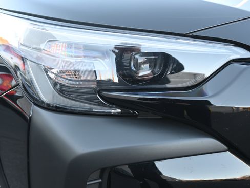Certified 2025 Subaru Outback Touring XT image 11