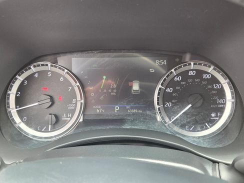 Used 2024 Toyota Highlander XLE AWD/4WD image 20