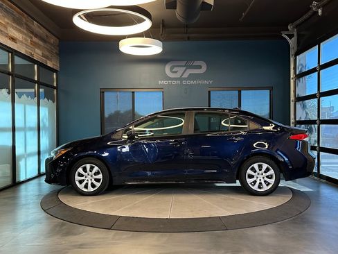 Used 2023 Toyota Corolla LE w/ Carpet Mat Package (TMS) FWD image 6