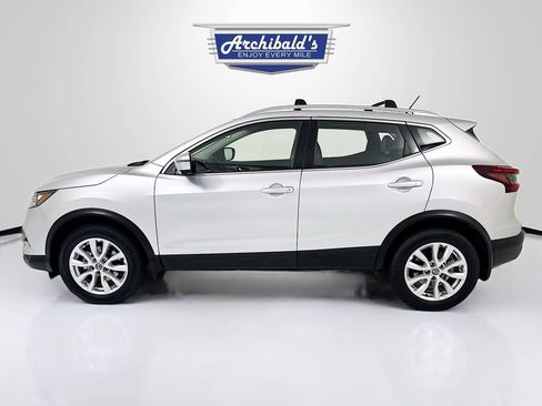 Used 2020 Nissan Rogue Sport SV w/ Technology Package image 5
