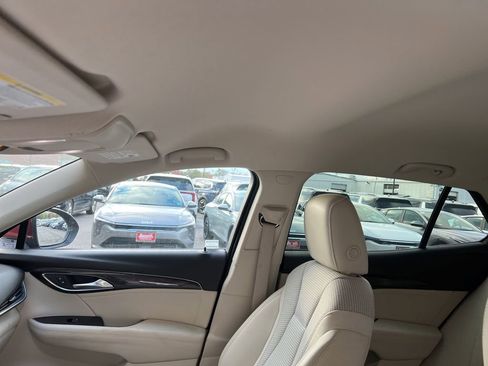 Used 2021 Buick Envision Preferred image 12