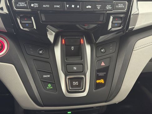 Used 2018 Honda Odyssey EX-L image 22