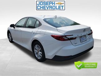 Used 2025 Toyota Camry LE FWD video 3