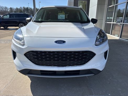 Certified 2022 Ford Escape SE w/ Convenience Package image 11