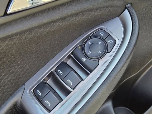 Used 2025 Chevrolet Malibu LT image 15