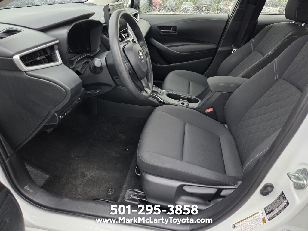 Used 2026 Toyota Corolla LE FWD image 8