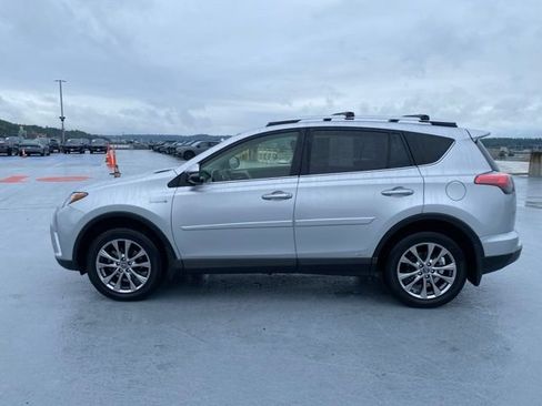 Used 2016 Toyota RAV4 Limited AWD/4WD image 5