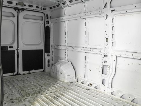 Used 2023 RAM ProMaster 2500 FWD image 37