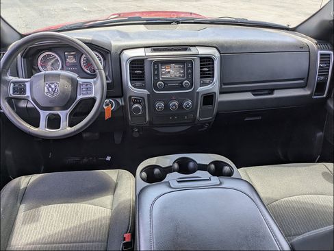 Used 2024 RAM 1500 Warlock RWD image 14