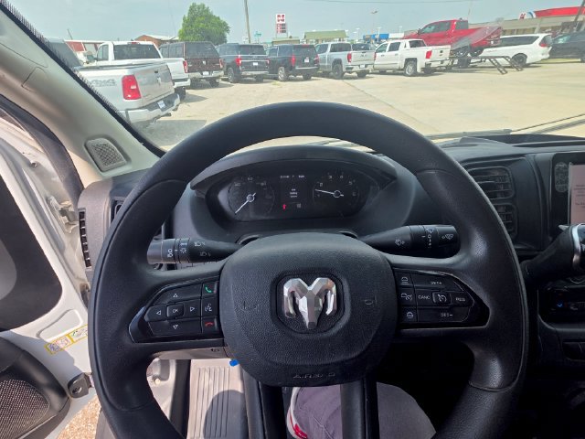 Used 2024 RAM ProMaster 2500 w/ Convenience Group FWD image 13