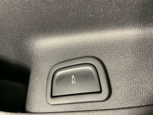 Used 2024 GMC Acadia AT4 w/ Super Cruise Package AWD/4WD image 30