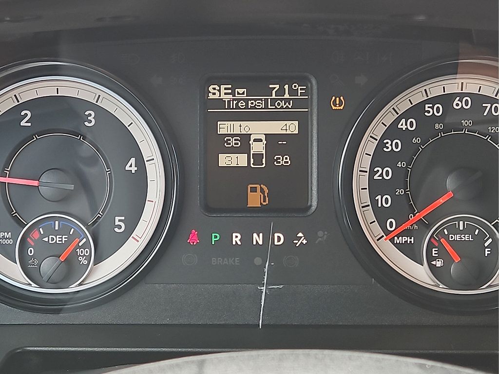 Used 2019 RAM 1500 Tradesman w/ Chrome Appearance Group RWD image 22
