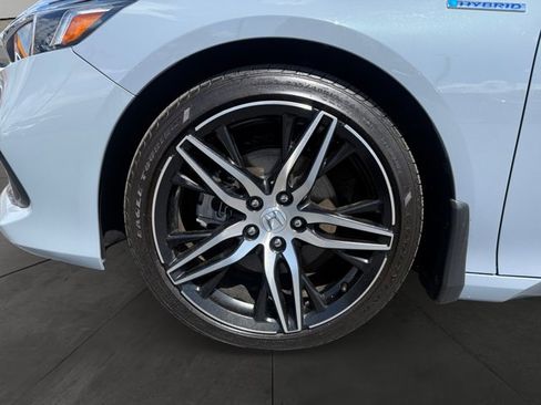 Used 2022 Honda Accord Touring image 9