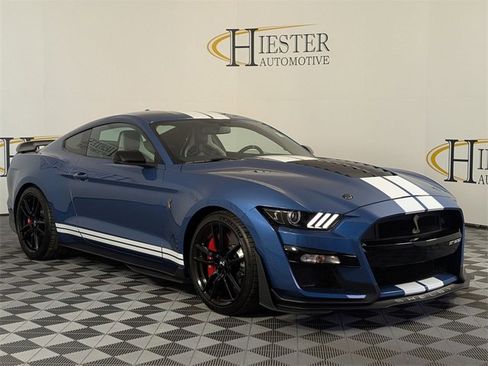 Used 2020 Ford Mustang Shelby GT500 w/ Technology Package image 2