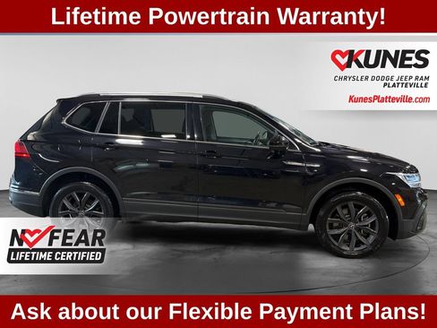Used 2024 Volkswagen Tiguan SE FWD image 8