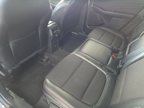 Certified 2024 Ford Escape ST-Line AWD/4WD image 11