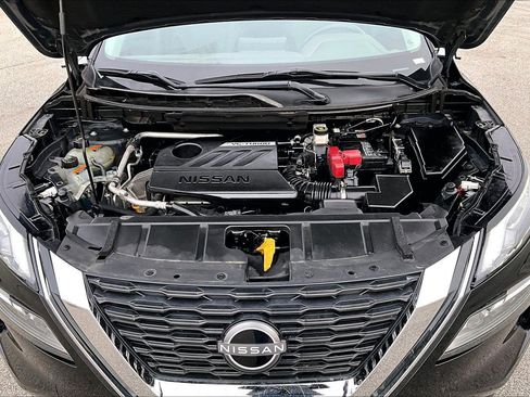 Used 2023 Nissan Rogue SV image 11