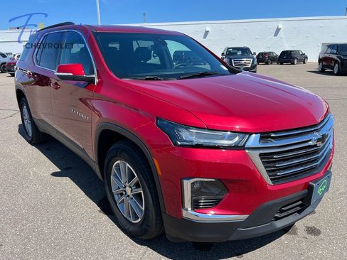 Certified 2023 Chevrolet Traverse LT w/ LPO, Floor Liner Package AWD/4WD image 9