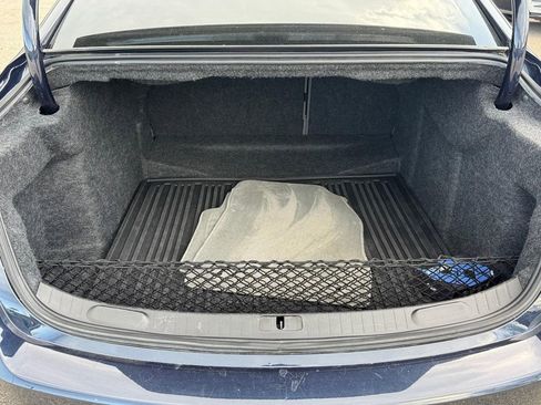 Used 2015 Chevrolet Impala LT image 5