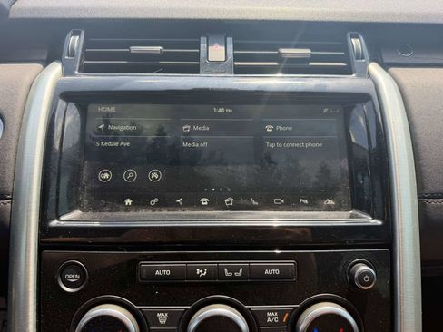 Used 2017 Land Rover Discovery HSE AWD/4WD image 43