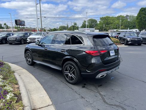 Used 2025 Mercedes-Benz GLC 300 4MATIC image 8