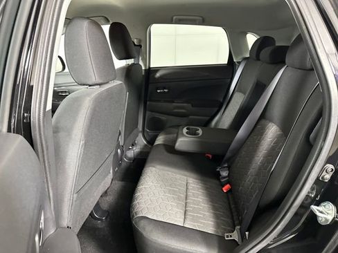 Used 2025 Mitsubishi Outlander Sport LE image 25