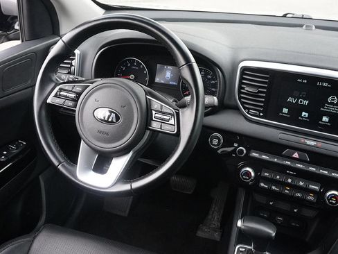 Used 2021 Kia Sportage EX AWD/4WD image 35